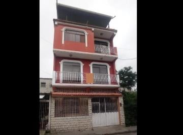 Casa · 197m² · 5 Habitaciones · 1 Estacionamiento · Casa Rentera en Venta en Las Orquídeas Grac