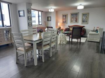 Departamento de 4 habitaciones, Quito · Departamento de 200 m² con 4 Habitaciones en Venta en Solca / Embajada Americana