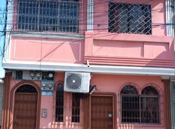 Casa de 6 habitaciones, Guayaquil · Casa Rentera en Ciudadela La Atarazana - Inversión m. Matamoros