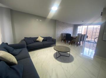 Casa · 190m² · 3 Habitaciones · 2 Estacionamientos · Llano Grande, Hermosa Casa en Venta, 190.22 m²