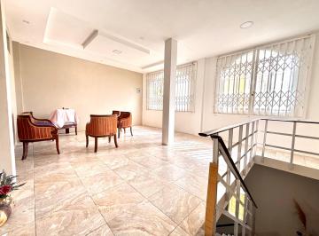 Casa de 6 habitaciones, Guayaquil · Casa Familiar en Venta en La Martha de Roldós. - I. Alarcón