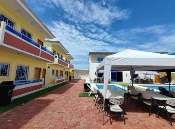 Habitación · 606m² · 12 Habitaciones · hostal en Villamil Playas en Alquiler / Cdla. Las Brisas III.