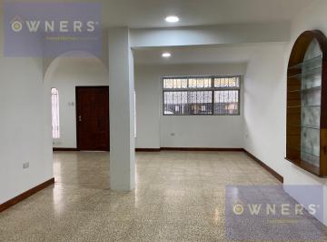 Departamento · 155m² · 4 Habitaciones · 1 Estacionamiento · Venta Dpto Kennedy Nva, Pb, Conjunto Cerrado, Garaje Cubierto (Eo)