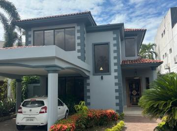 Casa de 4 habitaciones, Guayaquil · Alquiler o Venta Casa Samborondon Km 3 1/2