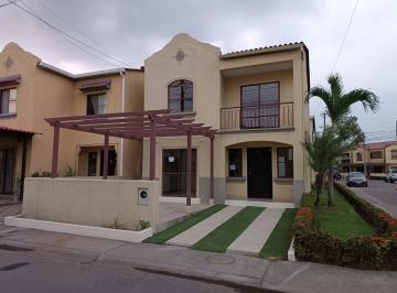 Casa , Daule · Casa de Venta en La Rioja Daule Guayas
