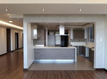 Departamento · 237m² · 4 Habitaciones · 2 Estacionamientos · Departamento de Venta