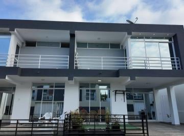 Casa de 3 habitaciones, Manta · Casa de Venta en Manta Manabi J/t