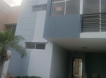 Casa de 4 habitaciones, Daule · Casa en Venta en Matices
