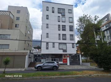 Departamento de 2 habitaciones, Quito · Departamento de 137 m² con 2 Recámaras en Venta en Unión Nacional