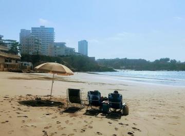 Departamento de 3 habitaciones, Punta Blanca · ¡A Solo Pasos de La Playa en Punta Blanca!
