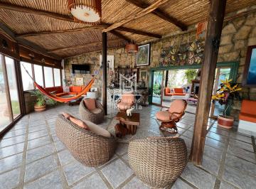 Casa de 3 habitaciones, Salinas · Se Vende o Se Alquila Casa Al Pie del Mar en Punta Carnero