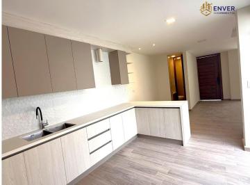 Casa de 4 habitaciones, Cuenca · Casa en Challuabamba