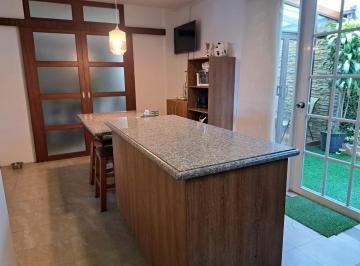 Casa de 4 habitaciones, Quito · Venta Casa 4 Dorm. Sector El Condado