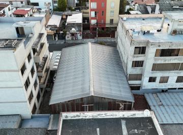 Bodega-Galpón · 312m² · 2 Estacionamientos · Bodega Tipo Galpón en La Kennedy