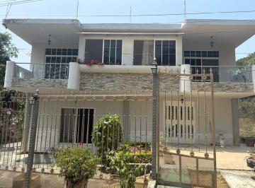 Casa de 3 habitaciones, Guayaquil · Casa en Venta Lago de Capeira