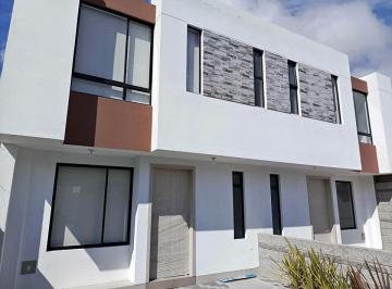 Casa de 3 habitaciones, Quito · En Venta Casa a Estrenar Sector San Antonio de Pichincha