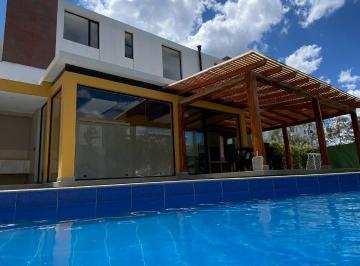 Departamento de 2 habitaciones, Quito · Lujo y Confort en un Departamento con Ubicación Privilegiada Cumbaya
