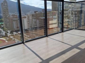 Oficina comercial de 12 habitaciones, Quito · Rento Oficina con Vista Espectacular - Sector Carolina.