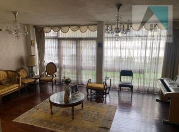 Casa de 6 habitaciones, Quito · Venta Casa Sector Quicentro Norte - Sector del Estadio Olimpico