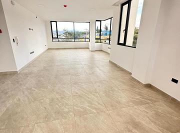 Oficina comercial · 43m² · 1 Estacionamiento · Venta Oficina a Estrenar, Sector Arenal Tumbaco