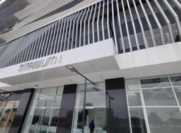 Oficina comercial , Guayaquil · En Alquiler Oficina en Edificio Titanium I – Ciudad Milenium, Via a Samborondon