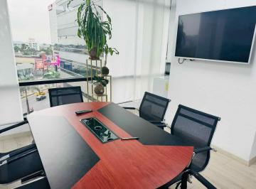 Oficina comercial en Venta  Norte de Guayaquil · Oficina Corporativa Sector Norte en Venta 73 m² Amoblada