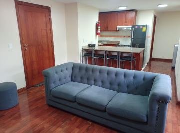 Departamento de 2 habitaciones, Quito · Colón y América Departamento Amoblado 2 Dorm. Seguridad
