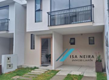Casa · 125m² · 3 Habitaciones · 2 Estacionamientos · Casa - Ricaurte