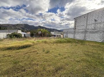 Terreno / Lote · 630m² · Terreno de Venta Independiente Mora Tumbaco Cerca a La Ruta Viva