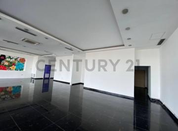 Oficina comercial · 172m² · 1 Estacionamiento · Puerto Santa Ana: Local con Vista Al Rio Guayas V. Vill