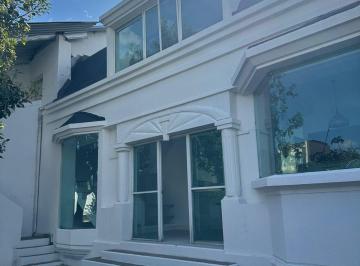 Casa de 7 habitaciones, Quito · Casa en Renta Sector Sangolquí