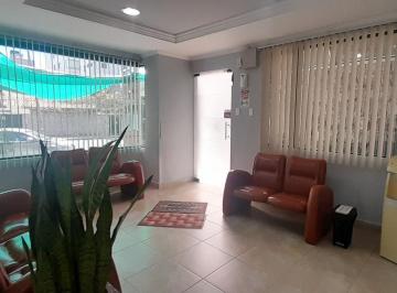 Oficina comercial · 149m² · 2 Estacionamientos · Oficina en Venta en El Sector del Quicentro, Calle Zurriago Ideal Para Consultorio Medico.