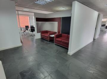 Oficina comercial de 6 habitaciones, Quito · Oficina en Venta / Sector 12 de Octubre / 220 m / Francisco Salazar, Quito.