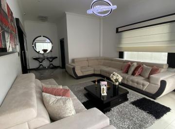 Casa de 5 habitaciones, Guayaquil · Alquiler Casa Urdesa Central