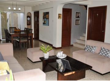 Sala comedor · Vendo Hermosa Casa en La Garzota 4 Dorm