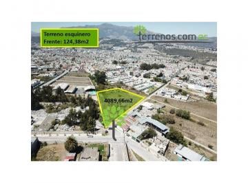 Terreno / Lote · 4089m² · Venta Terreno Esquinero de 4089 m². Calderón a 4 Cuadras de Coral Supermercados.