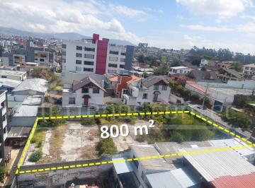 Terreno / Lote · 800m² · Terreno Independiente de Venta en Monteserrín 800 m² Cerca de Av Eloy Alfaro