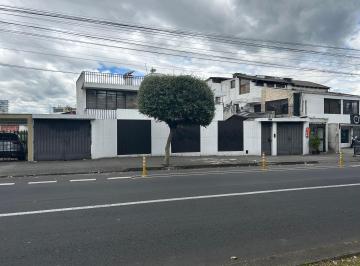 Casa de 6 habitaciones, Quito · Vendo Excelente Propiedad en La Av Republica