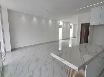 Casa de 4 habitaciones, Guayaquil · Estancias del Rio 327 Terreno 272 de Construccion Estrene