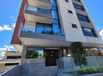 Oficina comercial · 169m² · 3 Estacionamientos · Vendo Oficina por Estrenar, Sector Carolina. Megamaxi