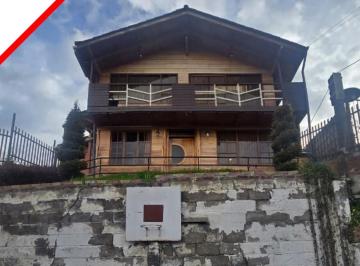 Casa de 3 habitaciones, Ambato · Hermosa Casa de Campo en Santa Rosa