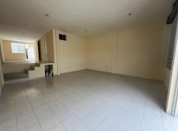 Casa · 254m² · 2 Habitaciones · 1 Estacionamiento · Vendo, Casa Comercial, Pueblo Blanco