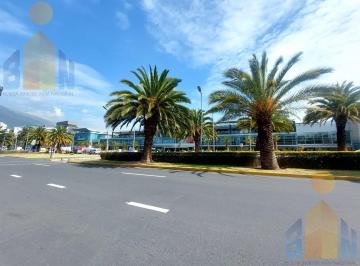 Bodega-Galpón · 2000m² · 14 Estacionamientos · Renta Bodega 2000 m Terreno 1800 Sector Quicentro Shopping La Carolina
