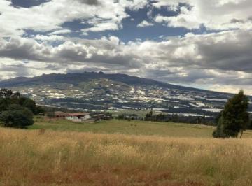 Terreno / Lote , Cayambe · Hacienda en Cayambe 11 Ha