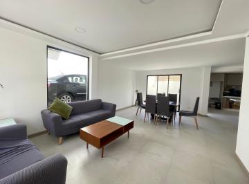 Casa · 170m² · 3 Habitaciones · 2 Estacionamientos · Tanda, Hermosa Casa en Venta, 170 m²