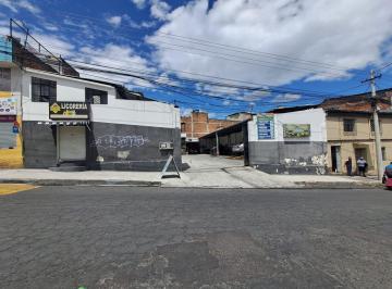 Casa de 5 habitaciones, Quito · Vendo Propiedad con Negocio de Lavadora Funcionando (Jose Peralta)