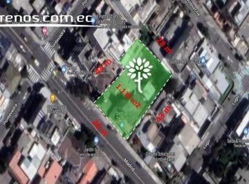 Terreno / Lote · 400m² · Terreno de Venta en La Floresta 1.136 m², Ubicada en Calle Madrid - Quito.