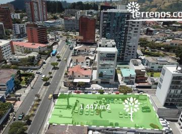 Terreno / Lote · 1m² · Terreno de Venta Av Colón 1.447 m² a Una Cuadra de Av 12 de Octubre - Quito.