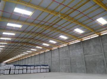 Bodega-Galpón , Durán · Ofibodega en Alquiler 1.350 m² - en Complejo Vía Durán Yaguachi Km 5.5