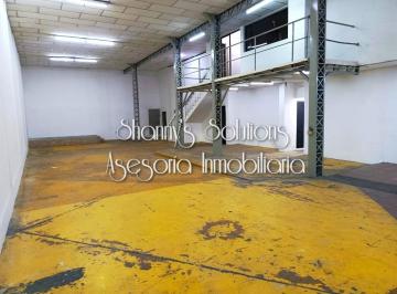 Departamento , Guayaquil · Garzota - Rento Local Comercial con 2 Garajes - 2 Baños en Pb